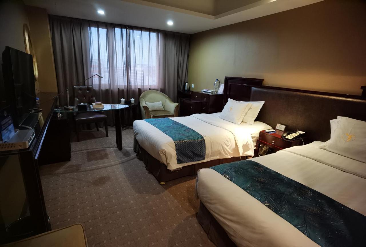 Dongjiaominxiang 4*