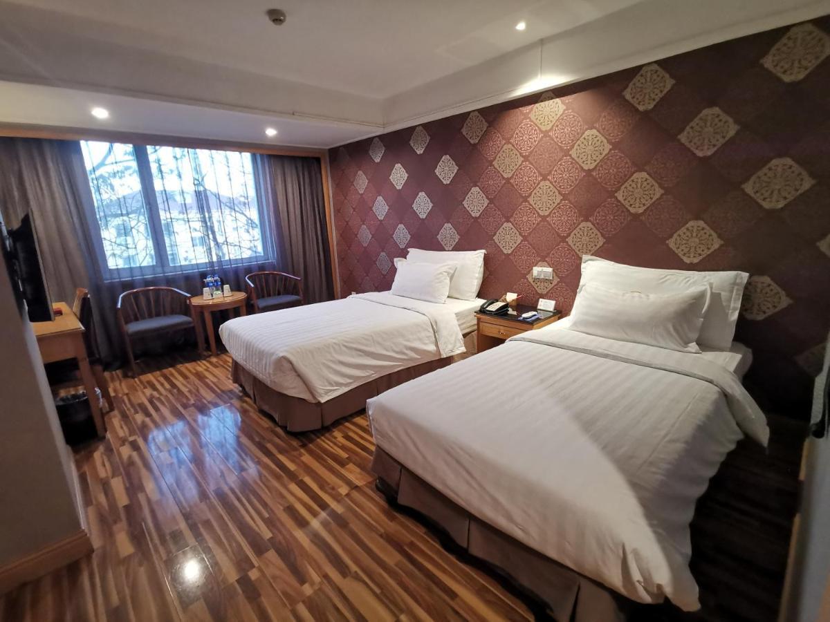 Dongjiaominxiang 4*